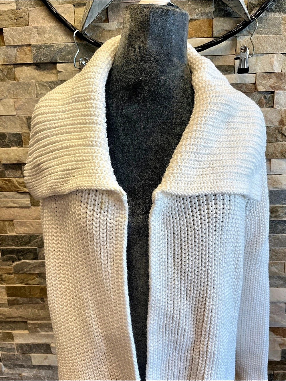 Talbots Chunky Knit Cardigan in White Size Medium